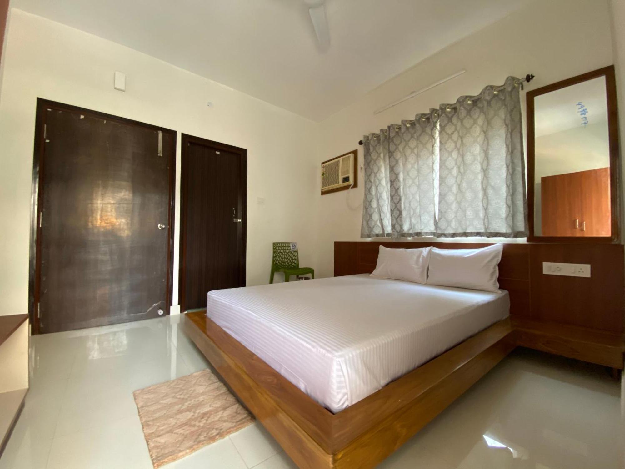 Lake Land Guest House Kolkata Exterior photo